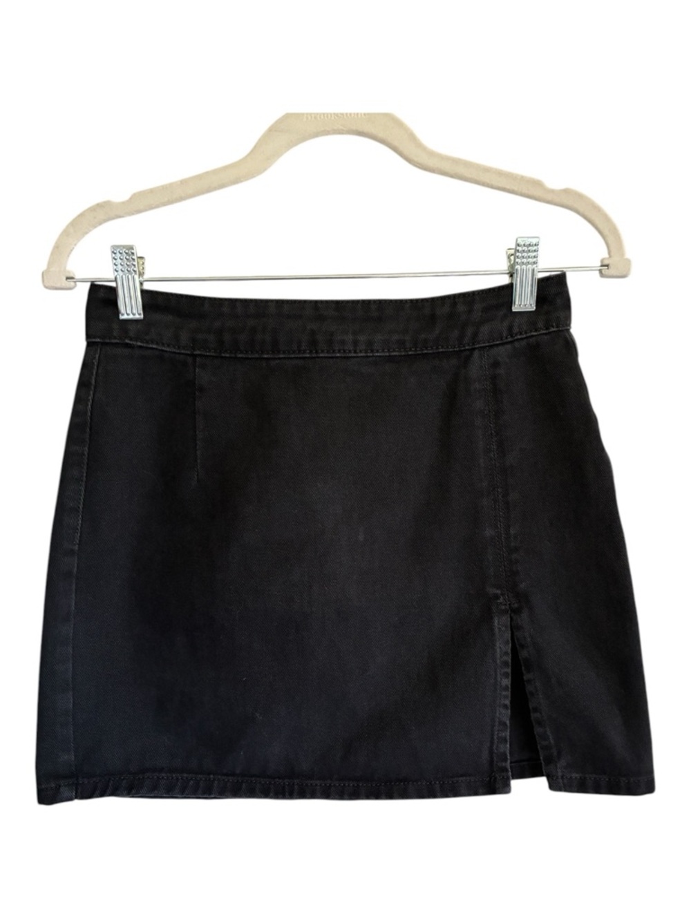 NWOT Lioness 90s Style Grunge Skater Black Denim Mini Skirt Side Slit Size M